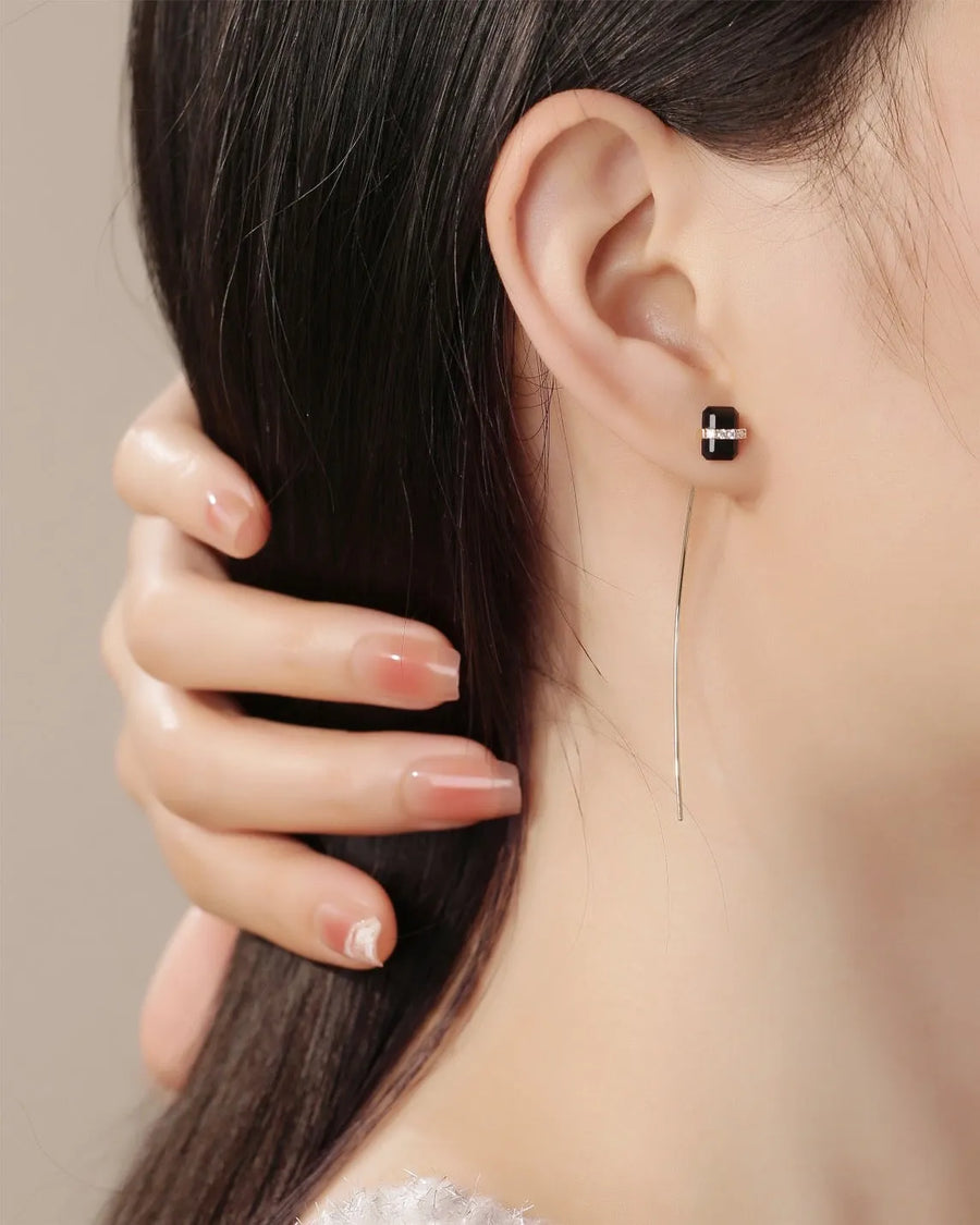 WG モアサナイト オニキス ピアス Ravicharme | Nude 天然石 オニキス ピアス ストレートワイヤータイプ