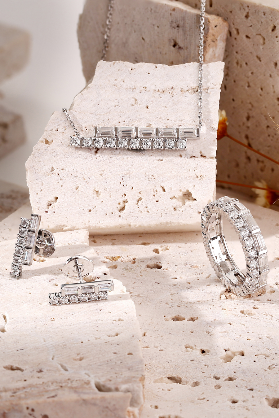 パリコレクション シグネチャーパヴェ Signature Pave モアサ パリコレクション シグネチャーパヴェ Signature Pave モアサ